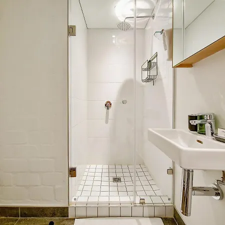 Oceanside, Modern Gem In Seapoint Appartement Kaapstad Buitenkant foto