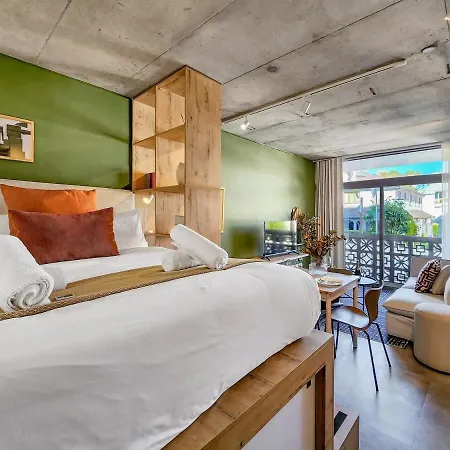 Oceanside, Modern Gem In Seapoint Appartement Kaapstad Buitenkant foto