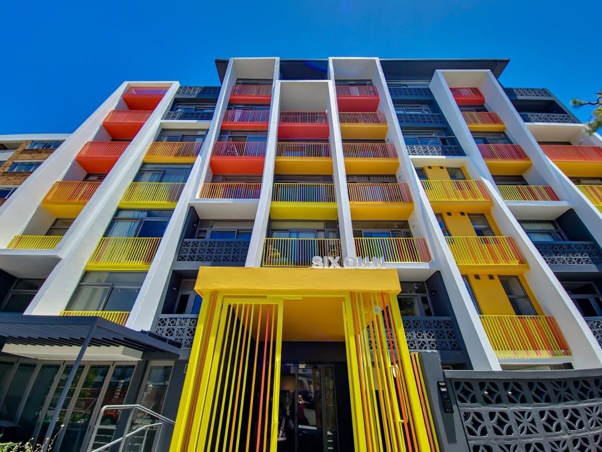 Apartment Oceanside, Modern Gem In Seapoint